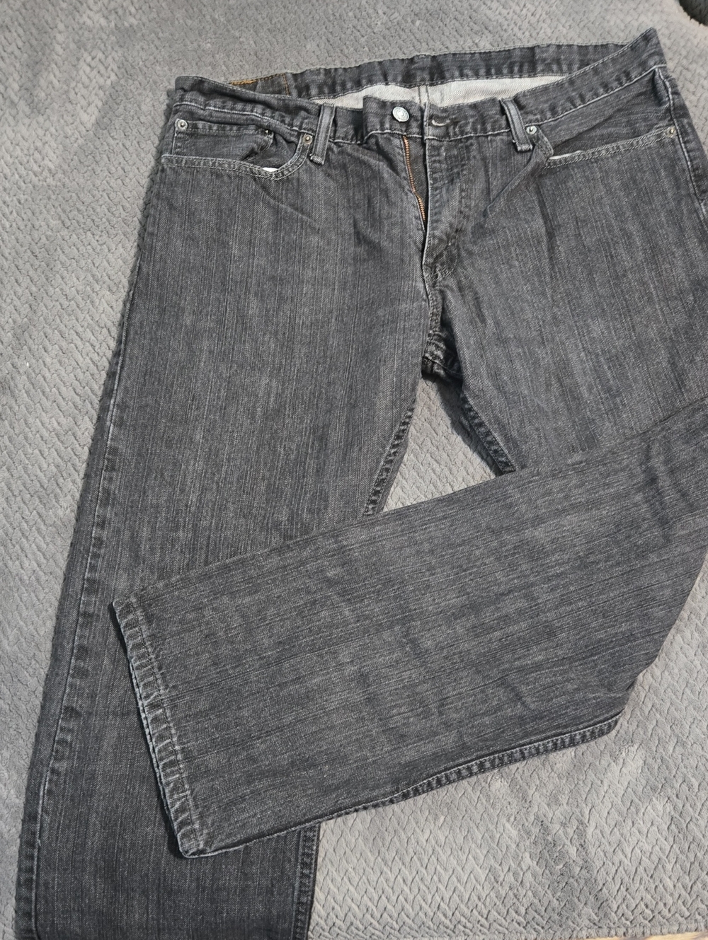 Men's Destressed Black Straight-Leg Jeans